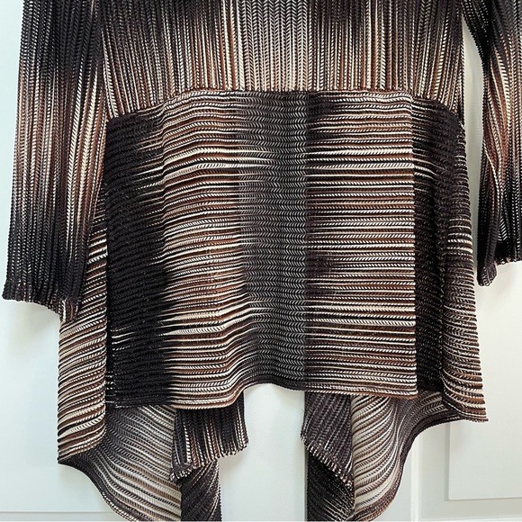 Chico's Travelers 3/4 Sleeve Waterfall Hem Open Weave Open Front Cardigan - Picture 6 of 11